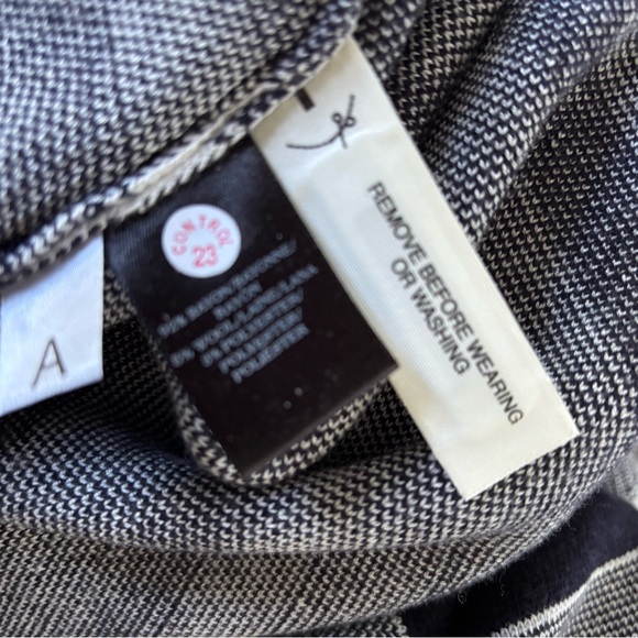 Ann Taylor Black and White Striped Sweater Dress - Picture 5 of 6